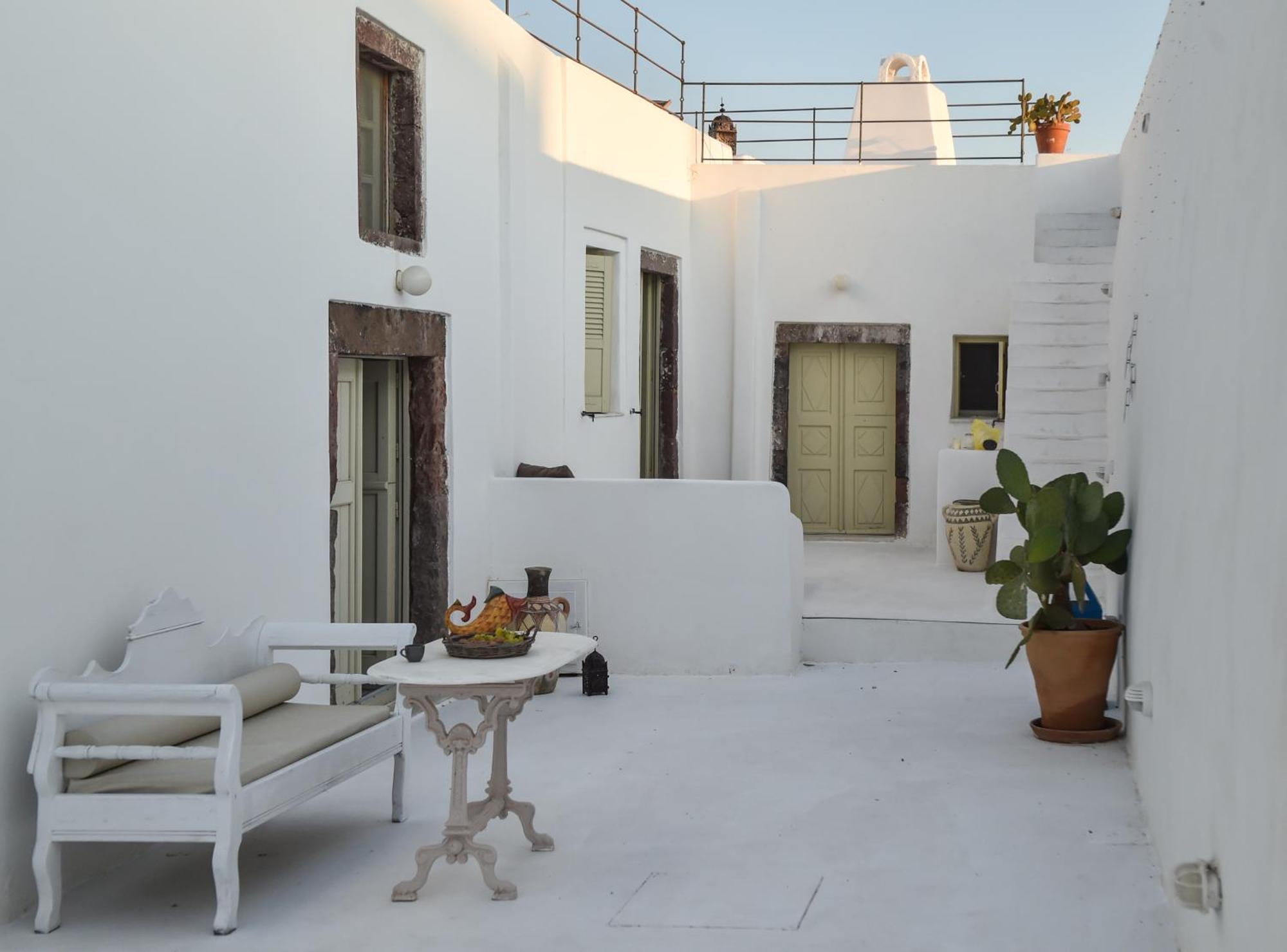 Art Canava Luxury Villas ฟิรา ภายนอก รูปภาพ